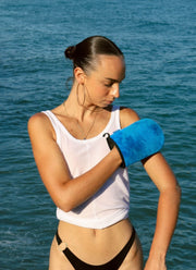 SET: BODY SERUM & GLOVES